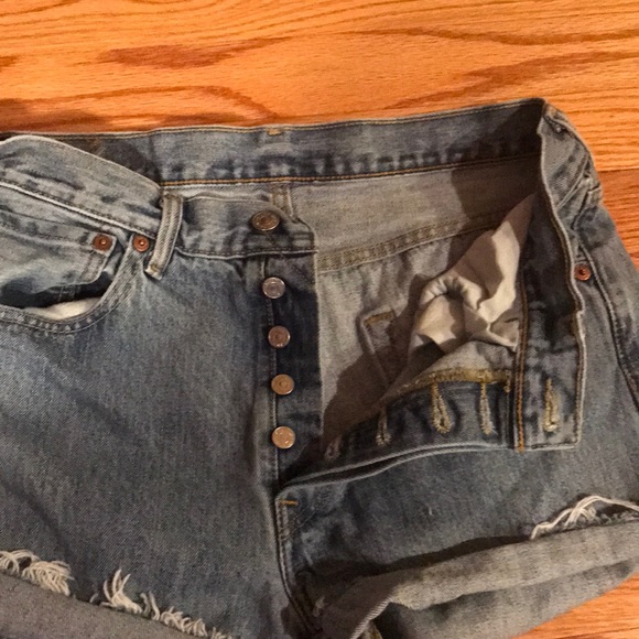 SOLD Levi cutoffs- Button Fly - Picture 4 of 4